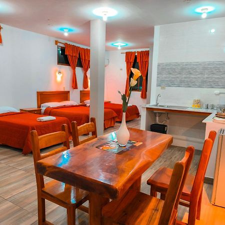 Suites En El Centro Puerto Ayora  Eksteriør billede