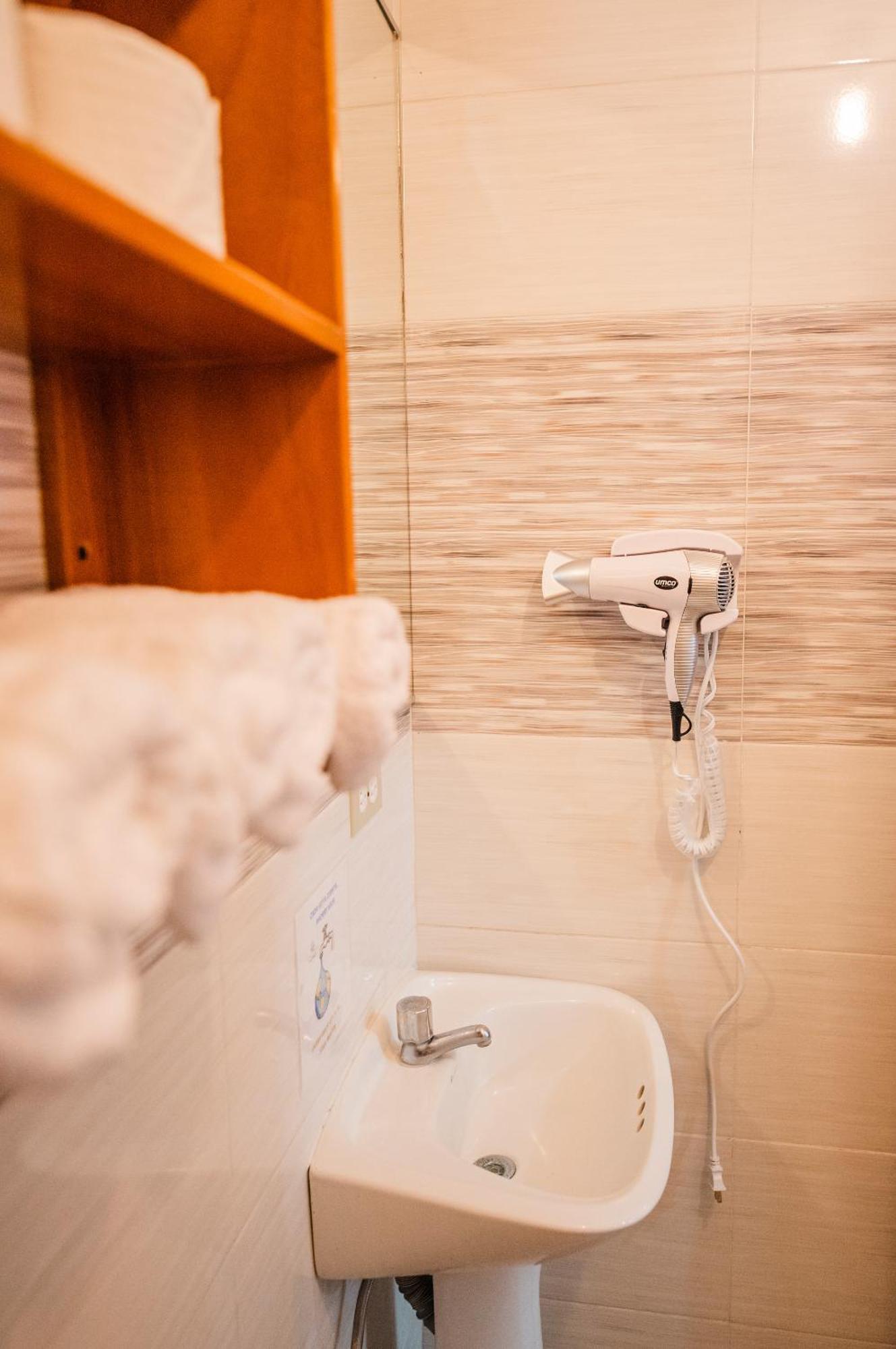 Suites En El Centro Puerto Ayora  Eksteriør billede